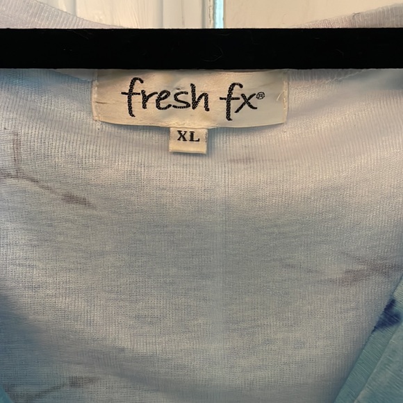 Beautiful Summer Dress - Picture 2 of 5